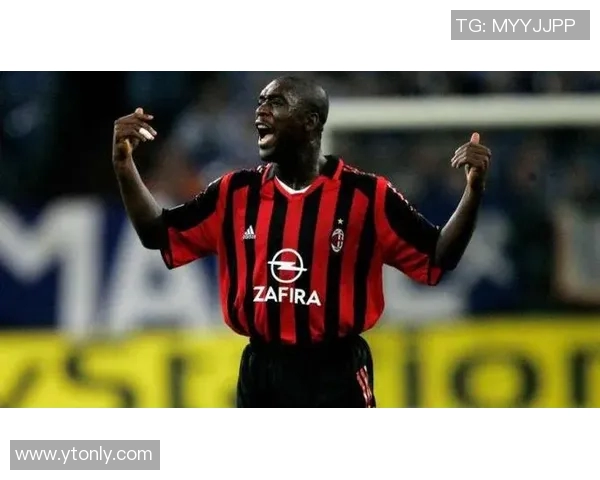 足球巨星璀璨星光汇聚足球世界传奇人物全解析与精彩瞬间回顾